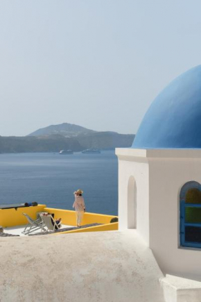 Ilivatos - Elegant Villa on the Caldera's Edge